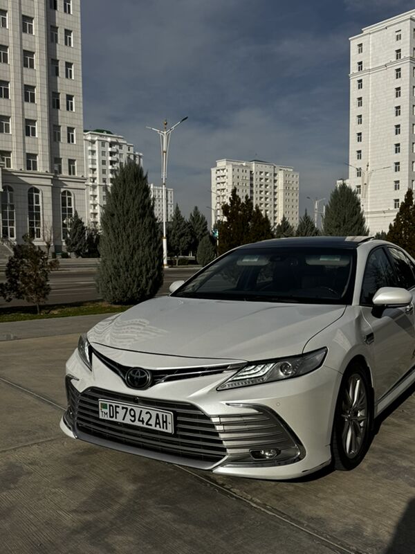 Toyota Camry 2018 - 375 000 TMT - Aşgabat - img 2