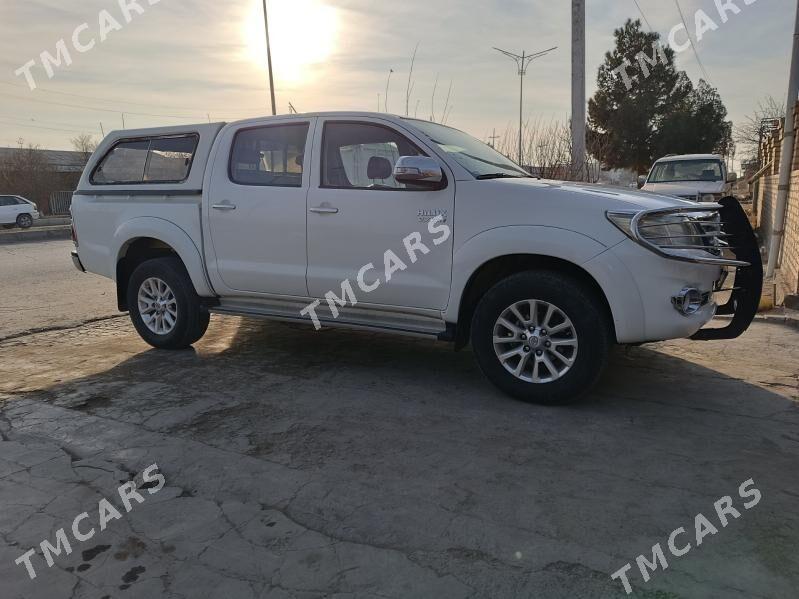 Toyota Hilux 2014 - 360 000 TMT - Туркменабат - img 3