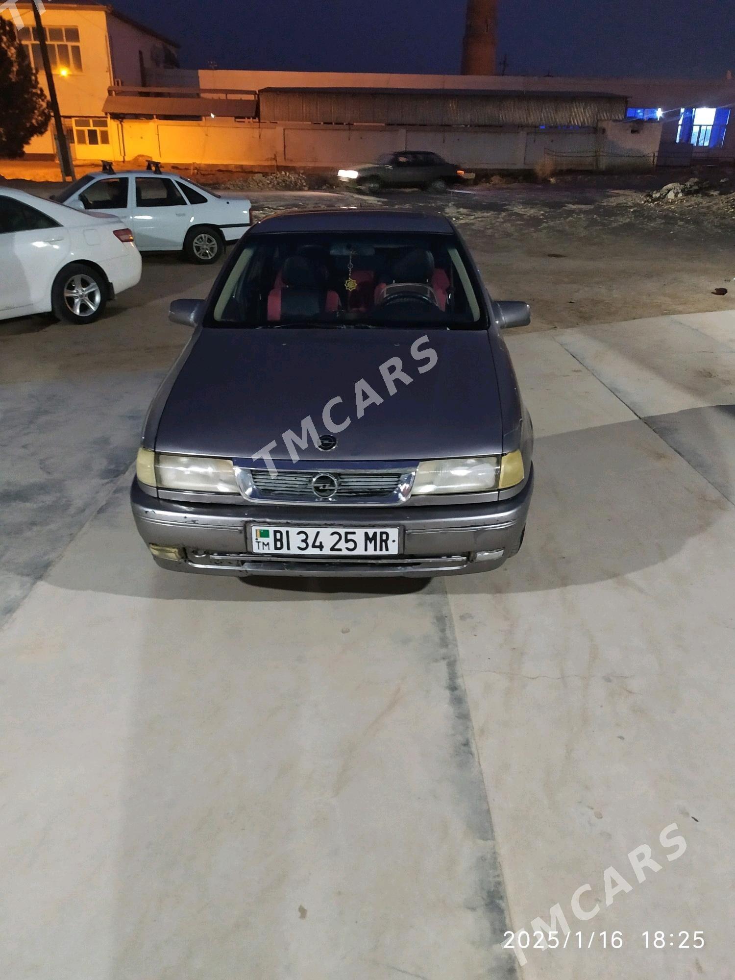 Opel Vectra 1991 - 40 000 TMT - Байрамали - img 2