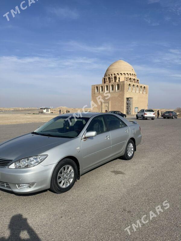 Toyota Camry 2003 - 200 000 TMT - Байрамали - img 5