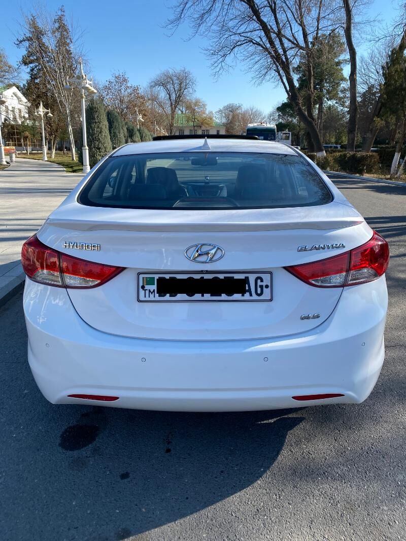 Hyundai Elantra 2012 - 175 000 TMT - ул. Московская (10 йыл абаданчылык ш.) - img 5