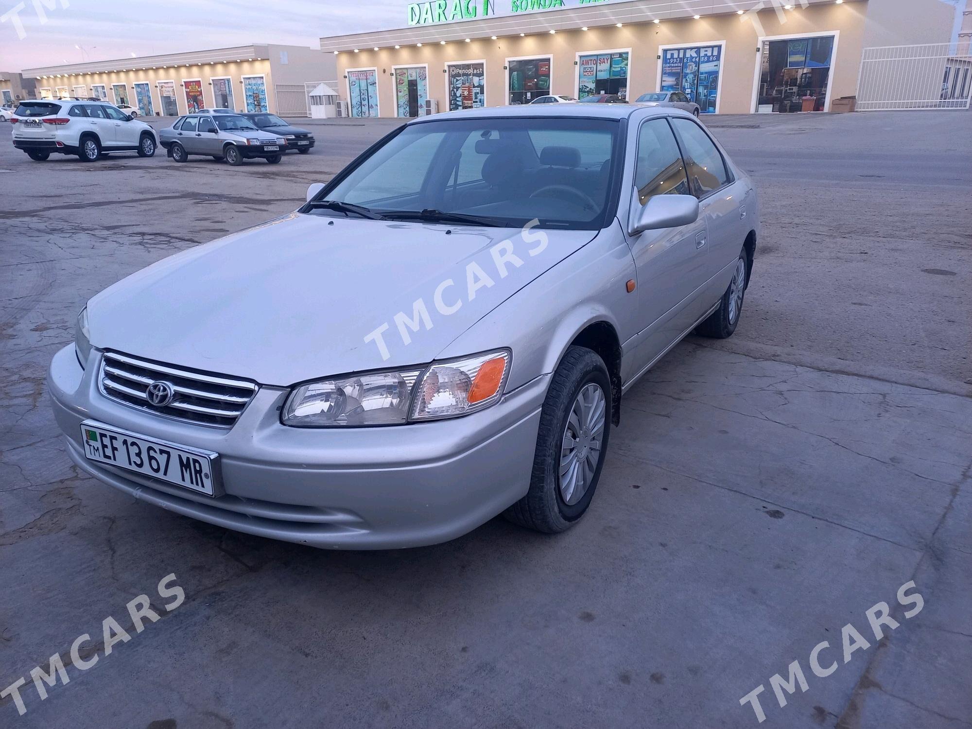 Toyota Camry 2001 - 105 000 TMT - Байрамали - img 2