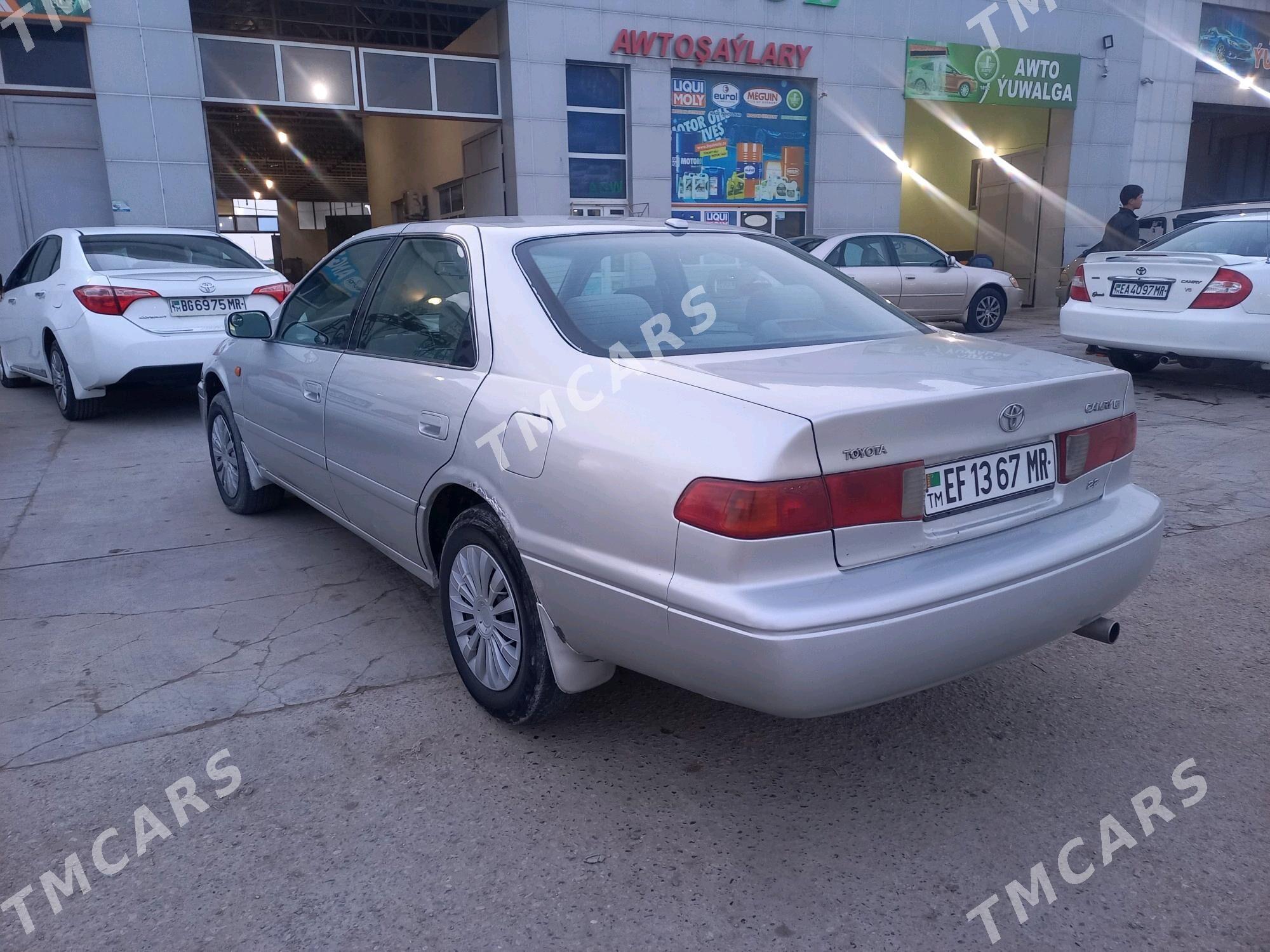 Toyota Camry 2001 - 105 000 TMT - Байрамали - img 3