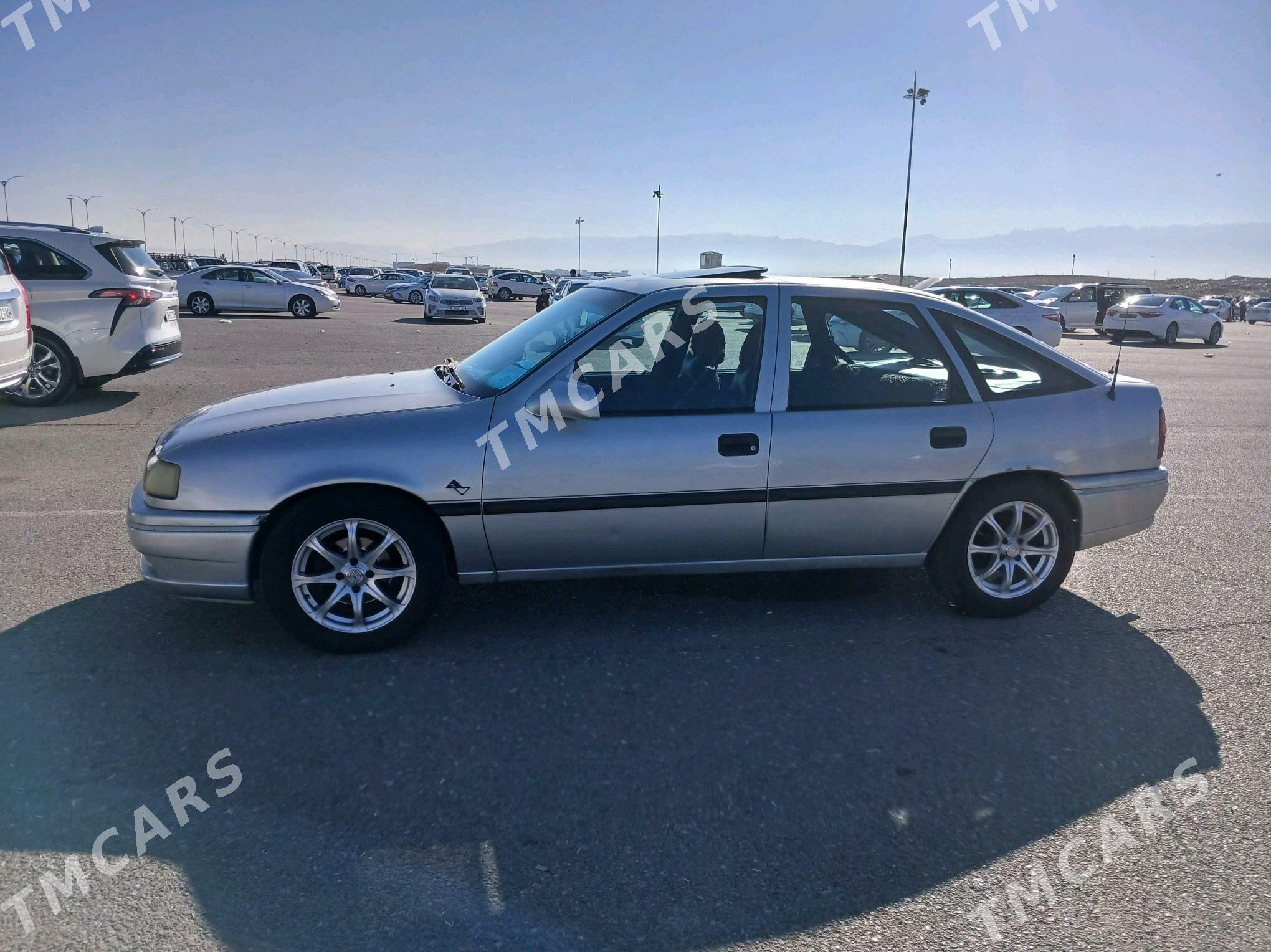 Opel Vectra 1994 - 34 000 TMT - 6 мкр - img 9