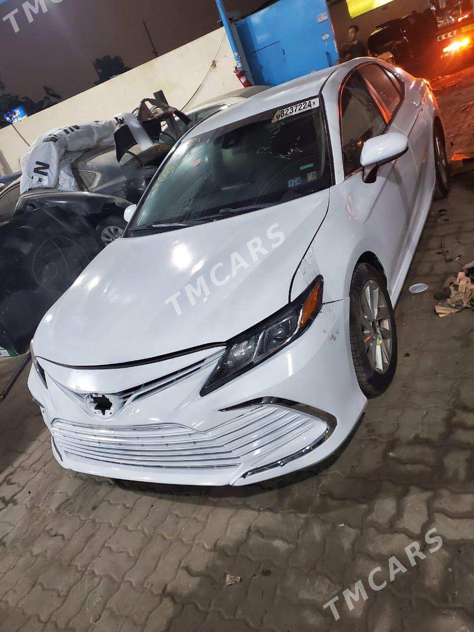 Toyota Camry 2021 - 230 000 TMT - Мары - img 2