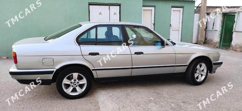 BMW 530 1989 - 44 000 TMT - Mary - img 2