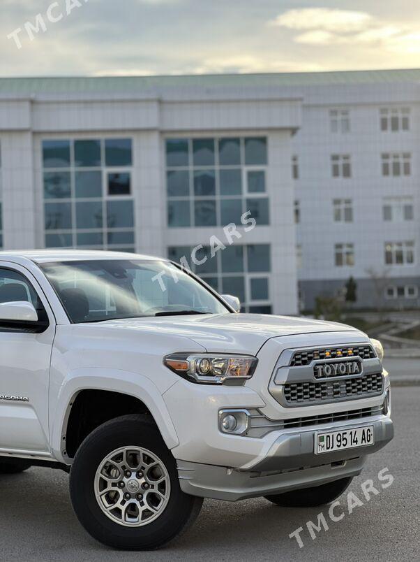 Toyota Tacoma 2021 - 460 000 TMT - Aşgabat - img 10