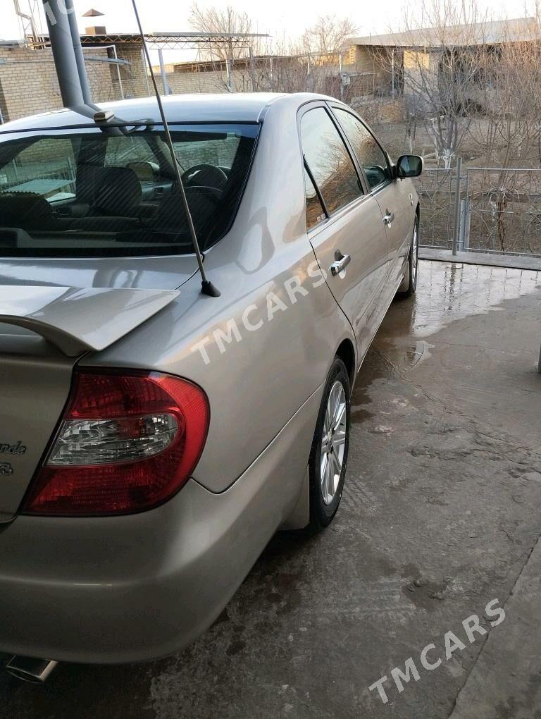 Toyota Camry 2003 - 134 000 TMT - Halaç - img 2