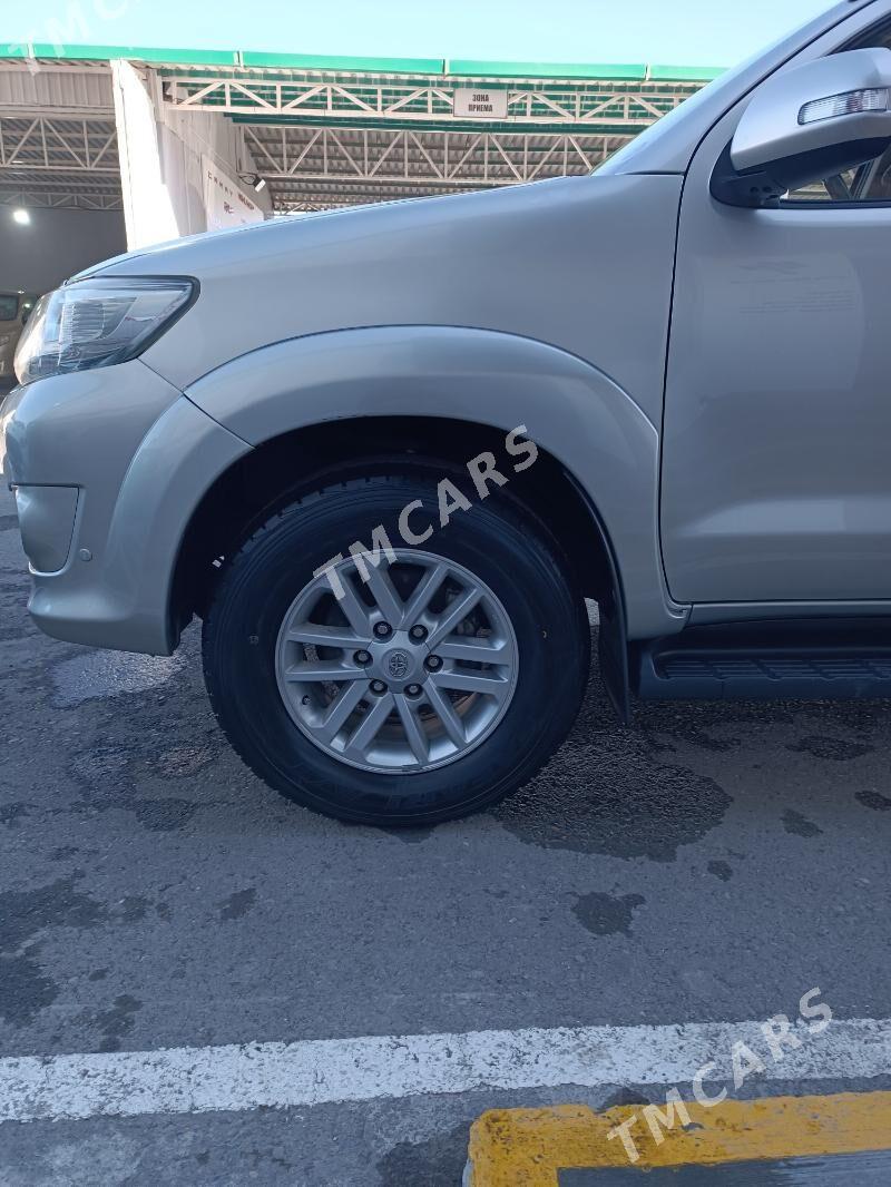 Toyota Fortuner 2012 - 310 000 TMT - Aşgabat - img 4