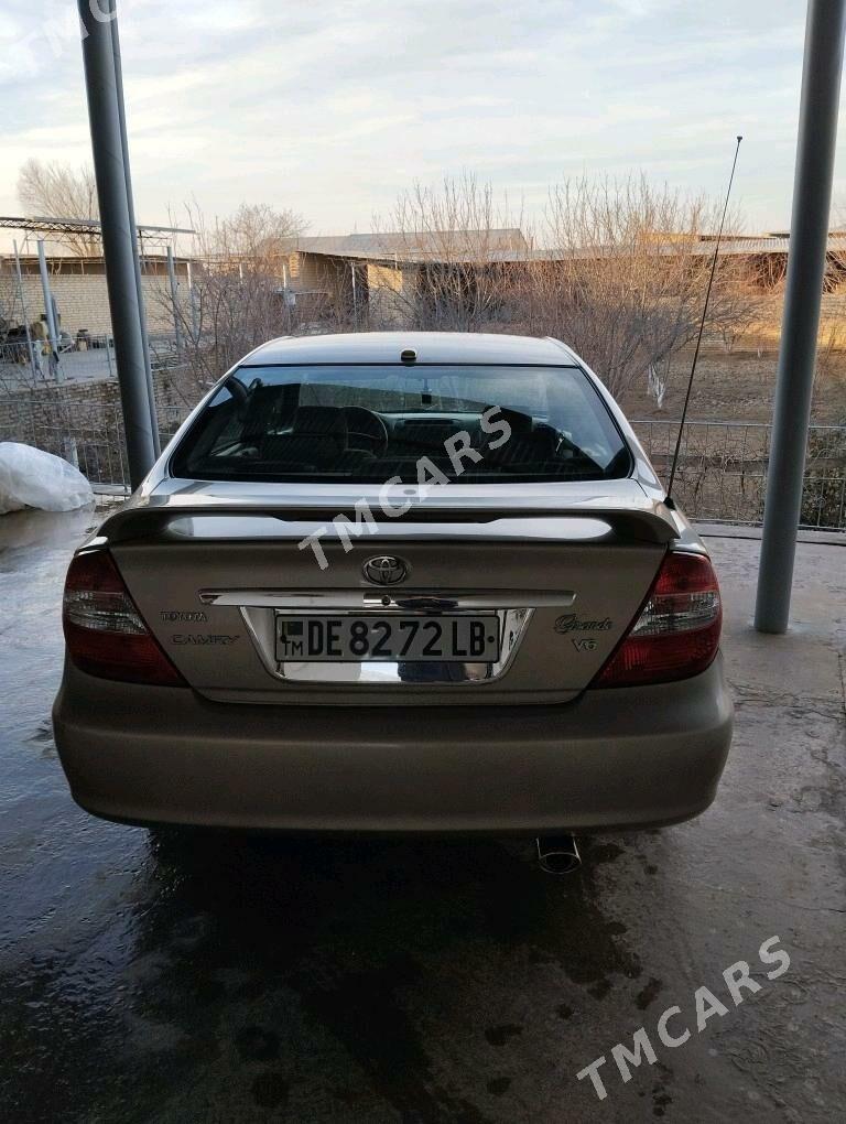 Toyota Camry 2003 - 134 000 TMT - Halaç - img 5