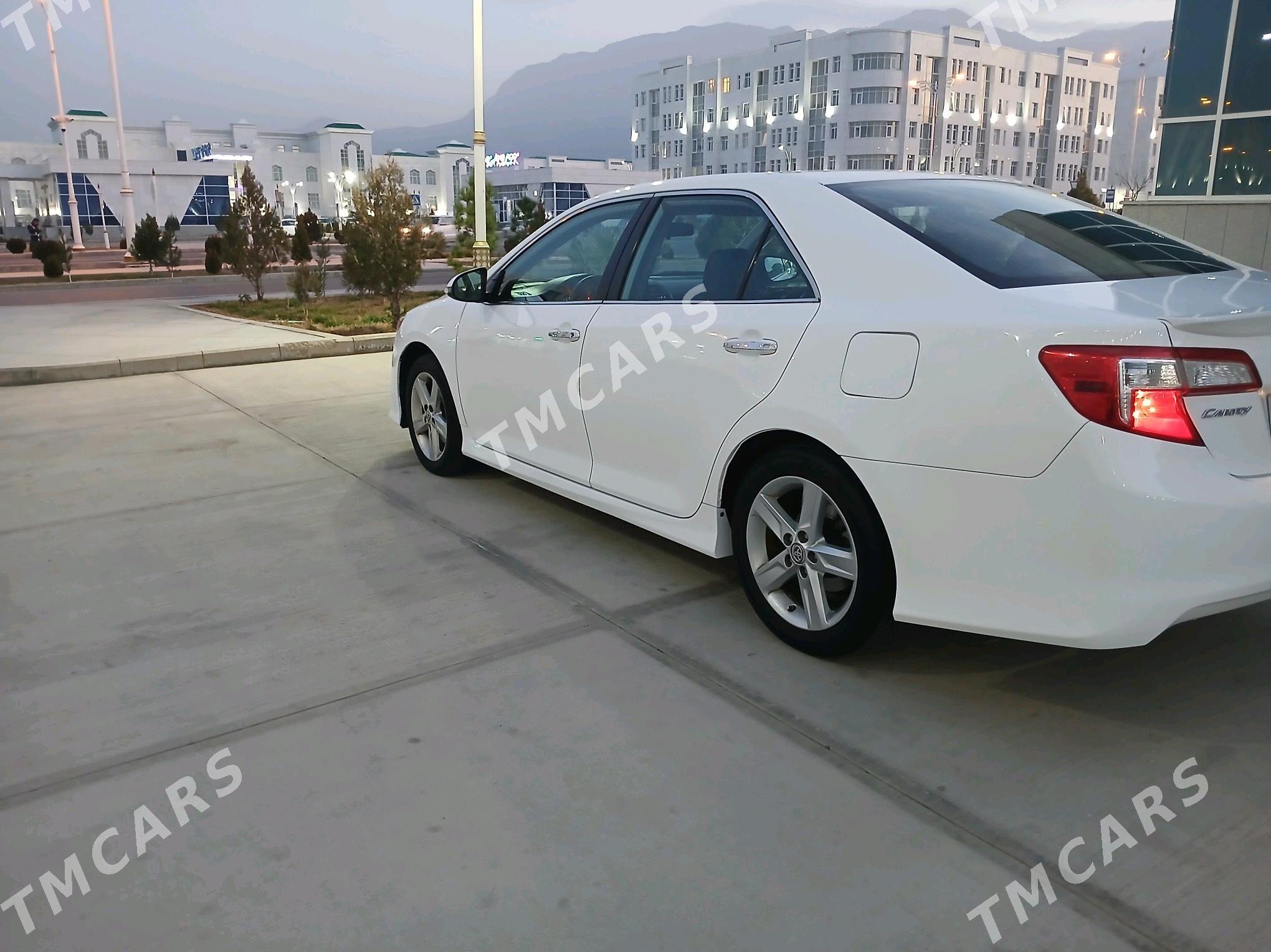 Toyota Camry 2014 - 189 000 TMT - Aşgabat - img 6