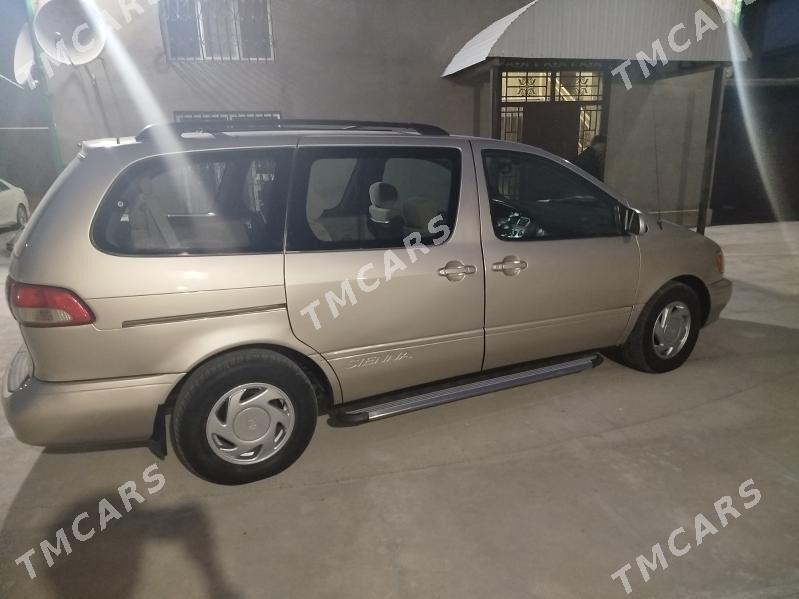 Toyota Sienna 2001 - 138 000 TMT - Mary - img 3