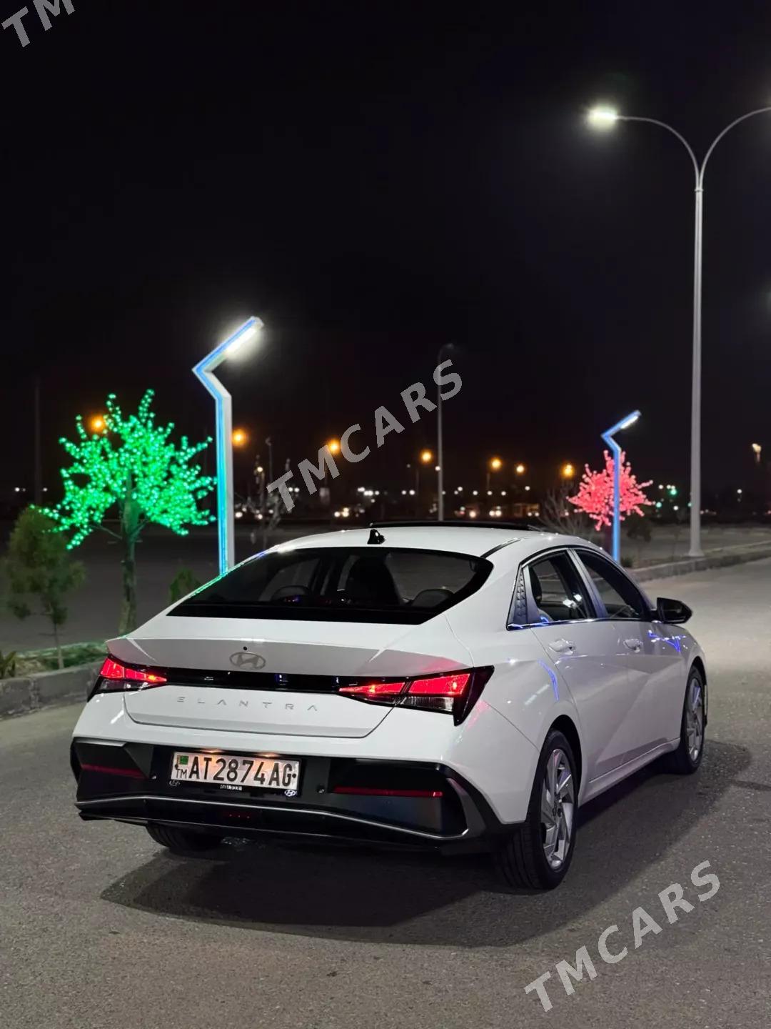 Hyundai Elantra 2024 - 305 000 TMT - Акдепе - img 4