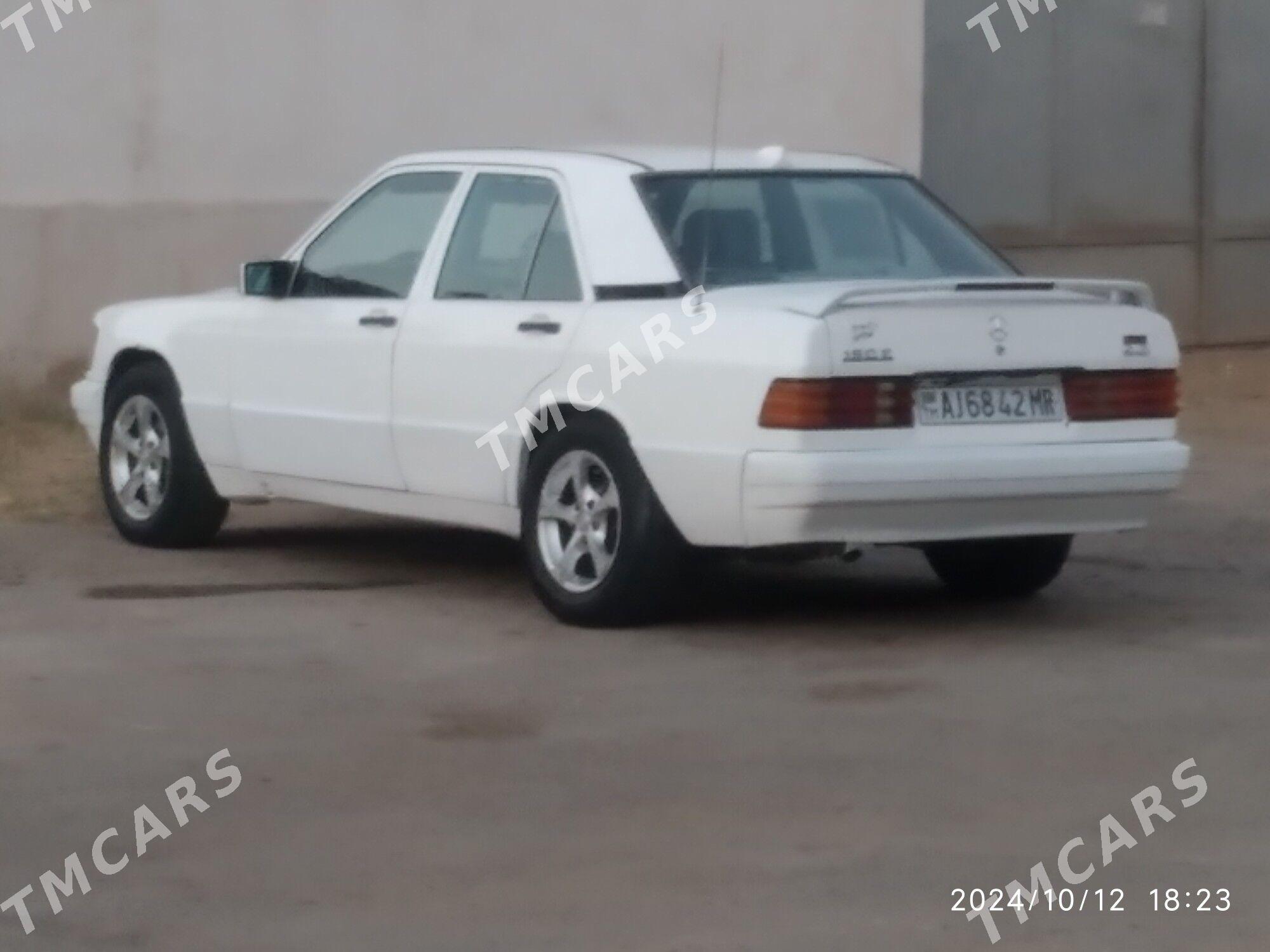 Mercedes-Benz 190E 1990 - 25 000 TMT - Mary - img 4