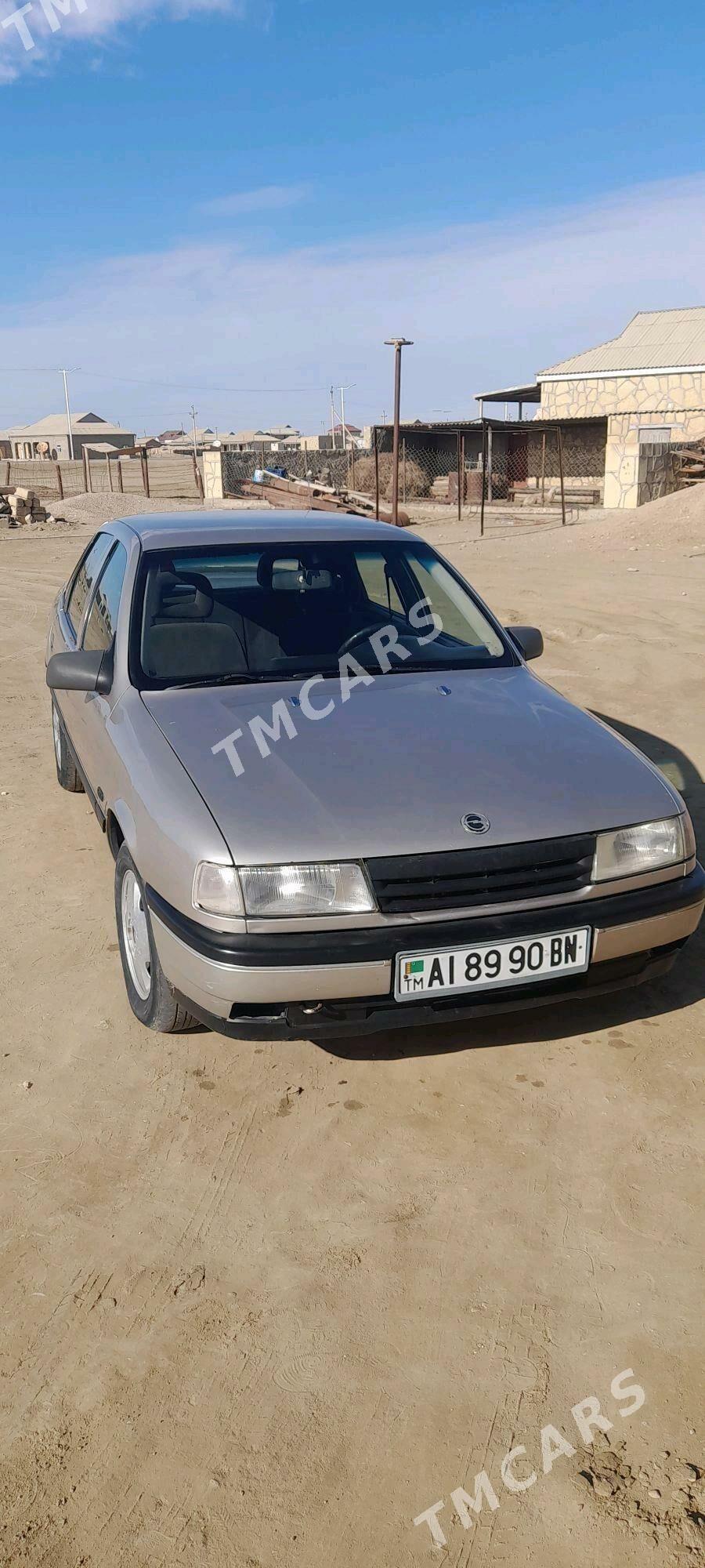 Opel Vectra 1989 - 40 000 TMT - Balkanabat - img 2