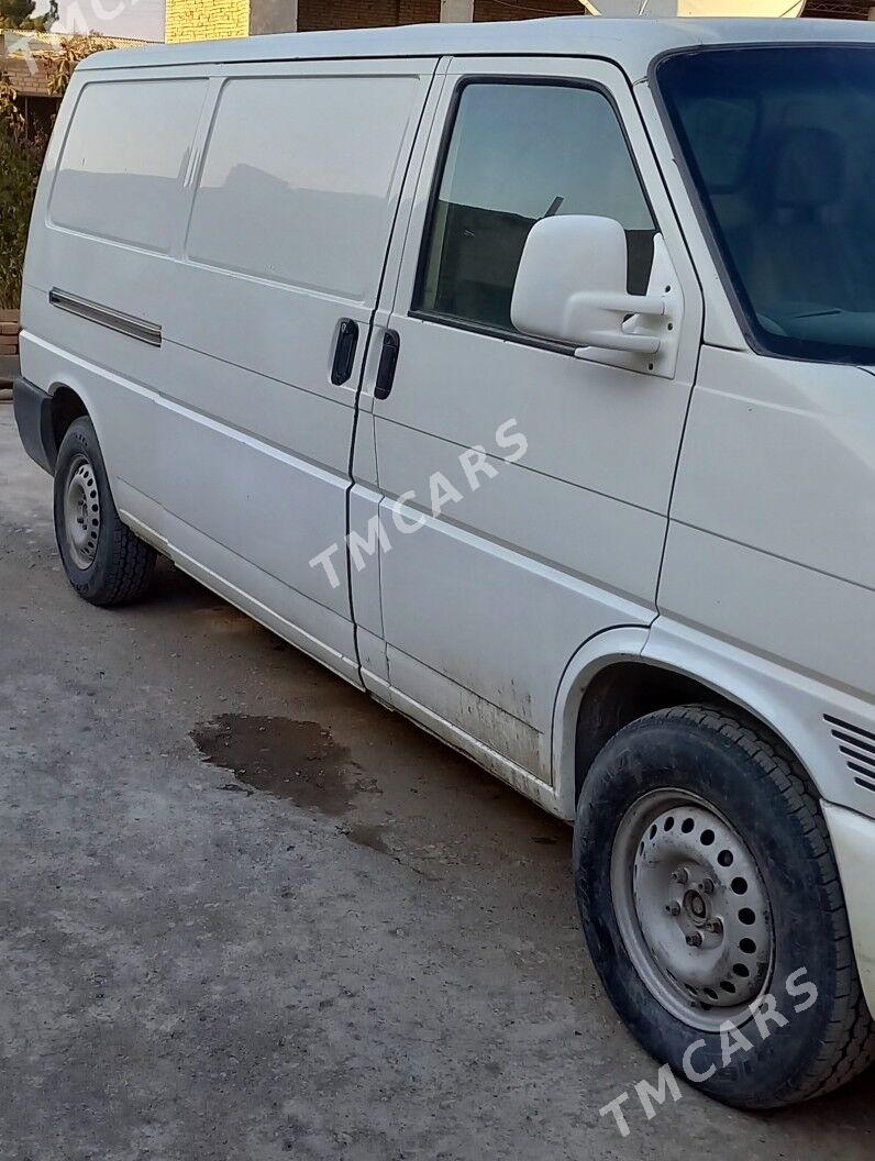 Volkswagen Transporter 2002 - 50 000 TMT - Türkmenabat - img 2