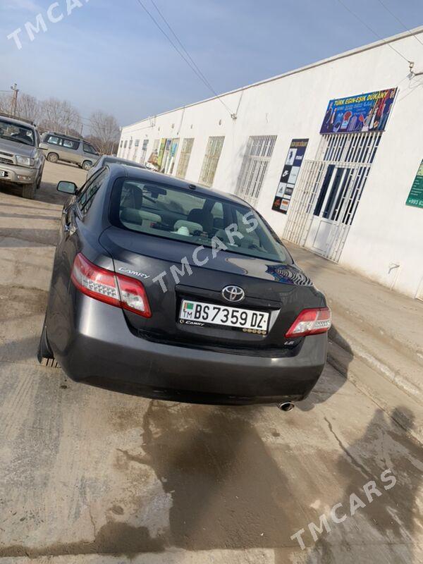 Toyota Camry 2010 - 158 000 TMT - Кёнеургенч - img 2