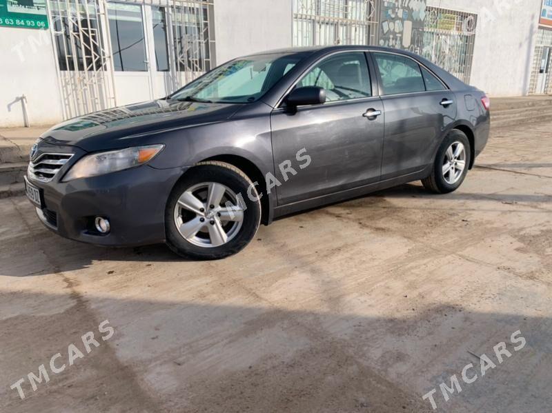 Toyota Camry 2010 - 158 000 TMT - Кёнеургенч - img 3