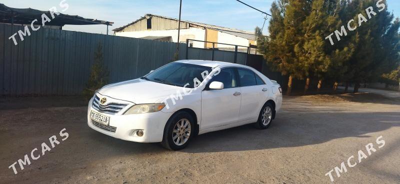 Toyota Camry 2009 - 125 000 TMT - Фарап - img 2