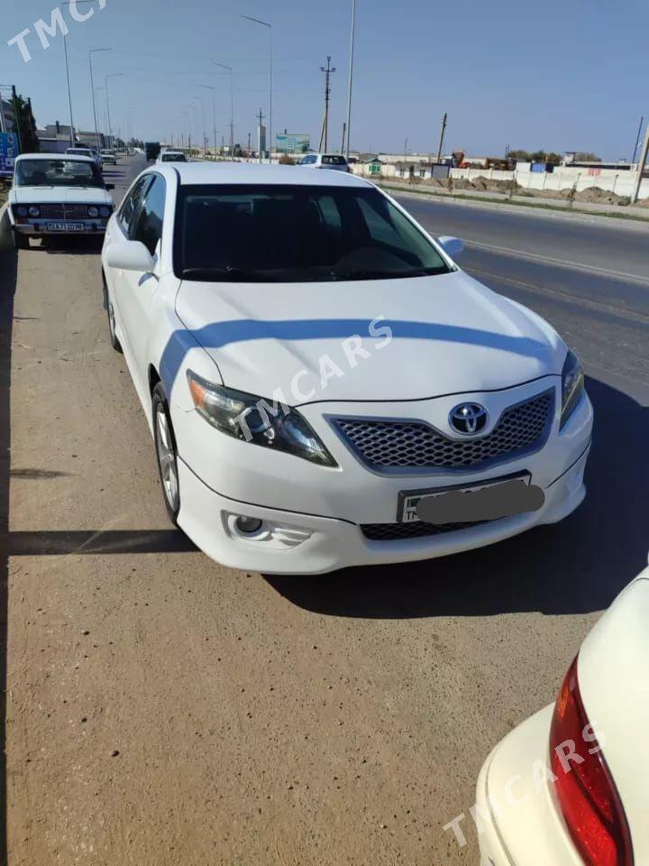 Toyota Camry 2011 - 185 000 TMT - Tagtabazar - img 2