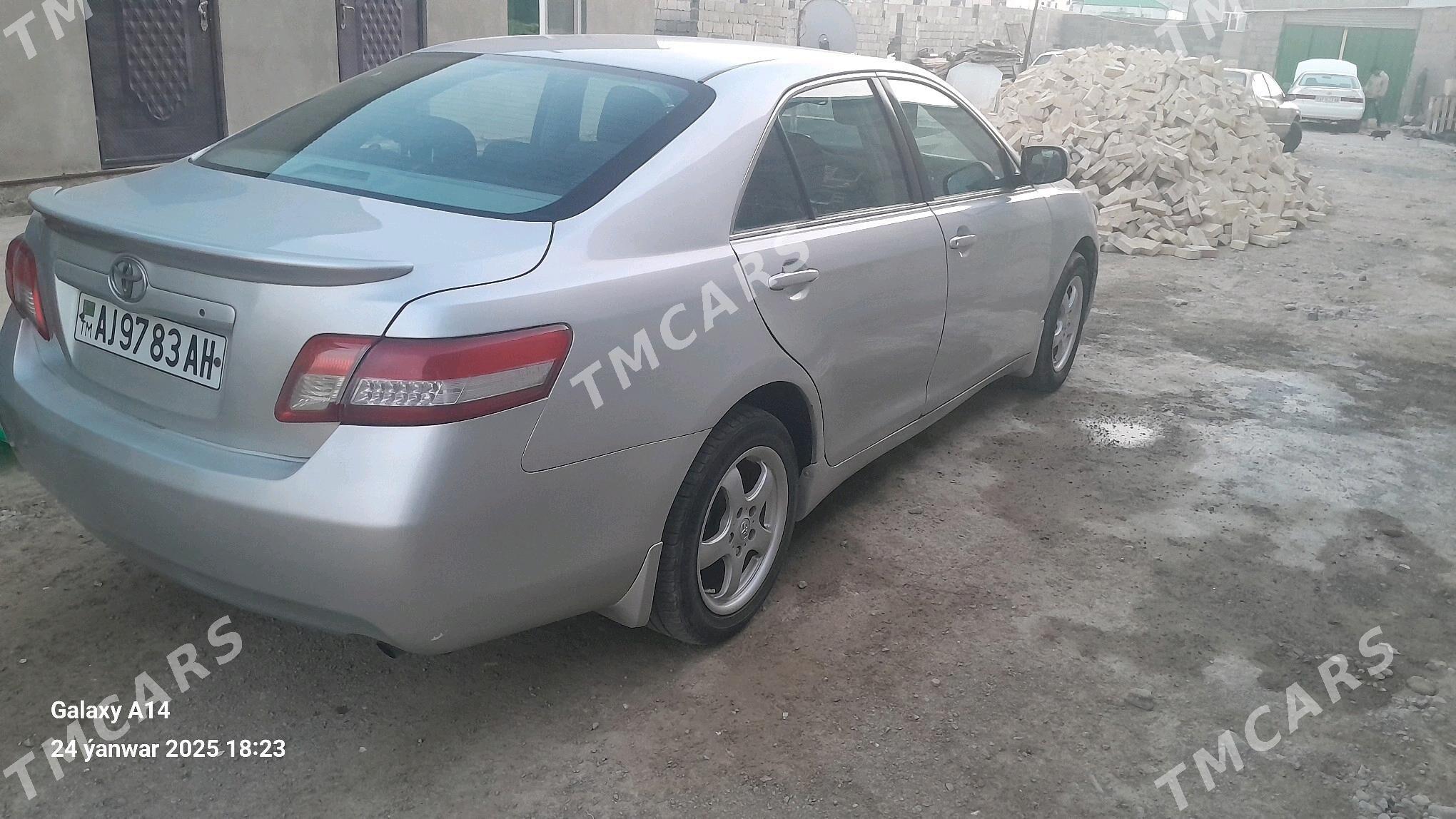 Toyota Camry 2011 - 135 000 TMT - Ak bugdaý etraby - img 4