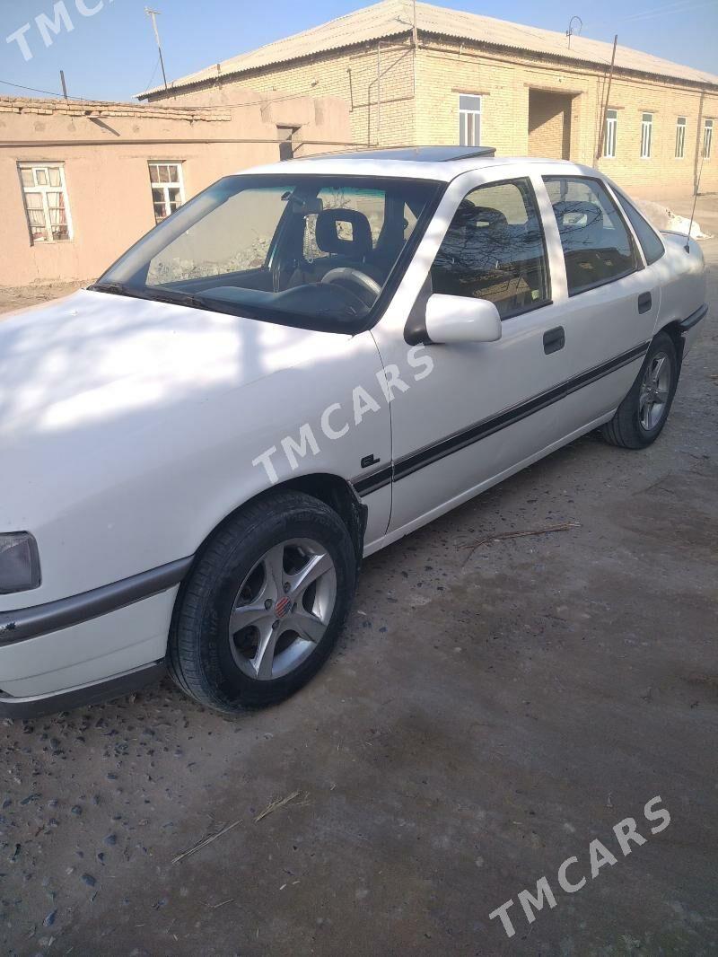 Opel Vectra 1991 - 36 000 TMT - Фарап - img 6