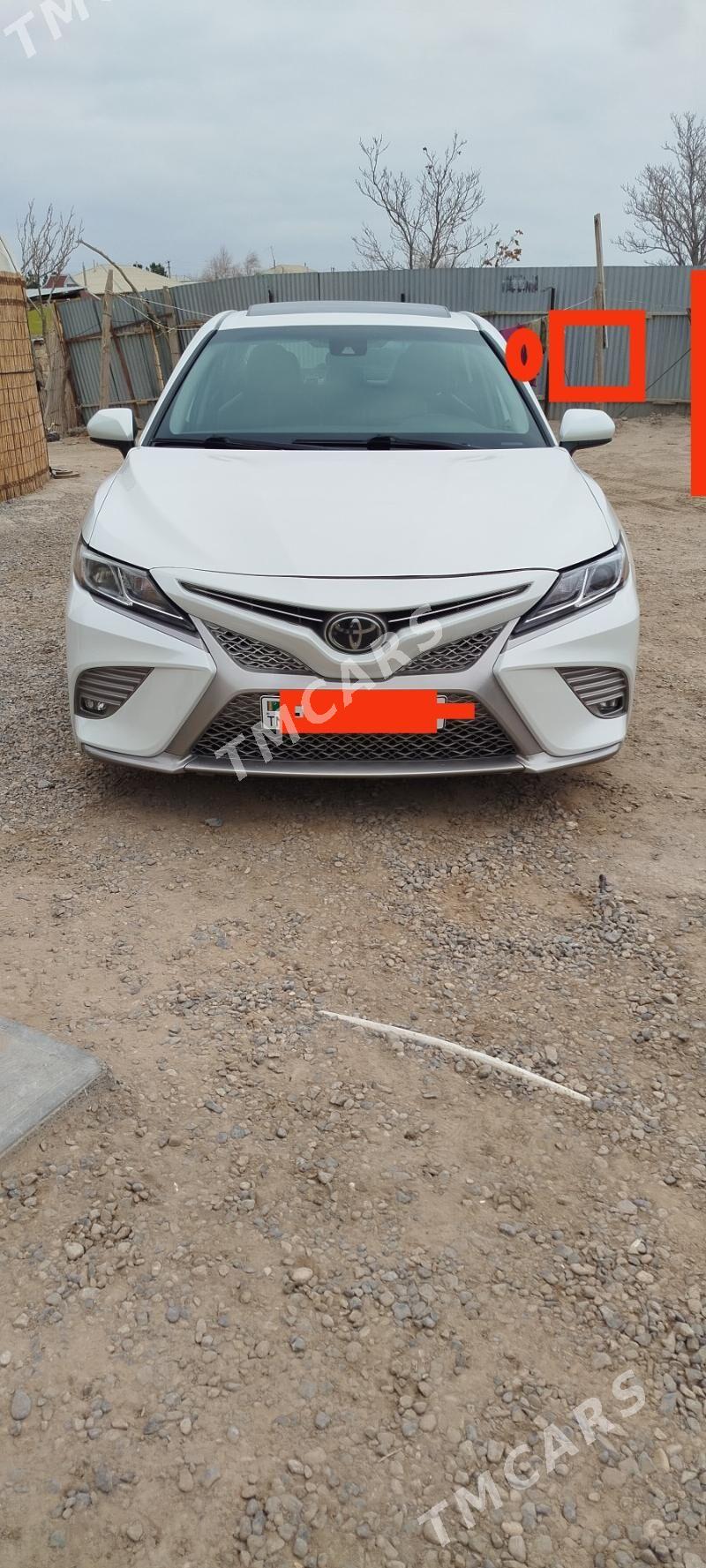 Toyota Camry 2019 - 300 000 TMT - Сакарчага - img 2