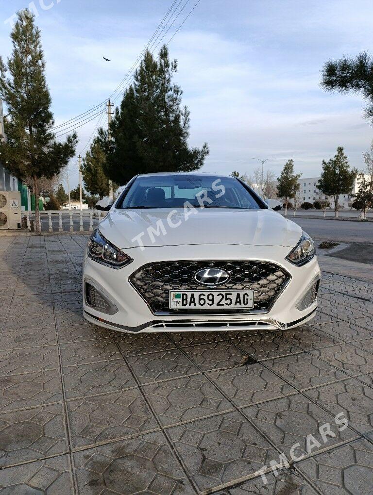 Hyundai Sonata 2019 - 225 000 TMT - Бузмеин - img 2