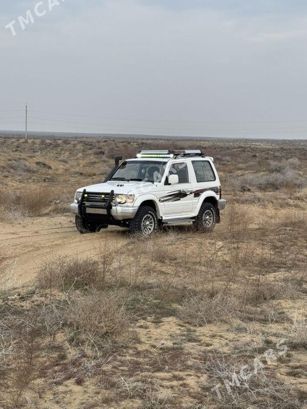 Mitsubishi Pajero 1991 - 115 000 TMT - Aşgabat - img 9