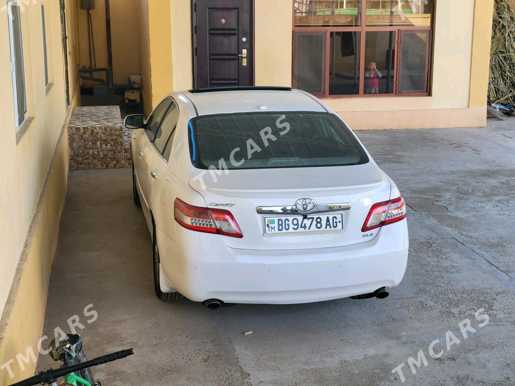 Toyota Camry 2010 - 169 000 TMT - Aşgabat - img 2