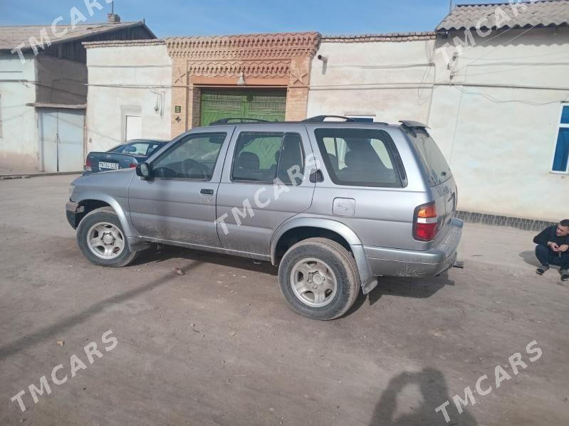 Nissan Pathfinder 1998 - 30 000 TMT - Akdepe - img 2