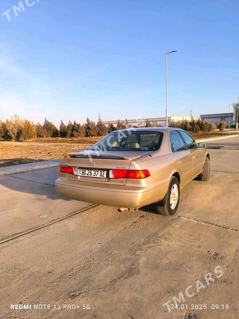 Toyota Camry 2001 - 140 000 TMT - Кёнеургенч - img 2