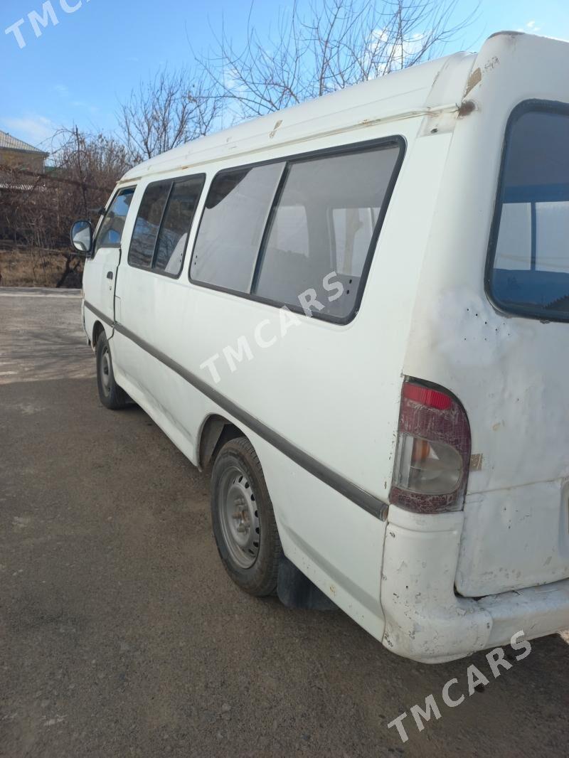 Toyota Hiace 1996 - 30 000 TMT - Койтендаг - img 4