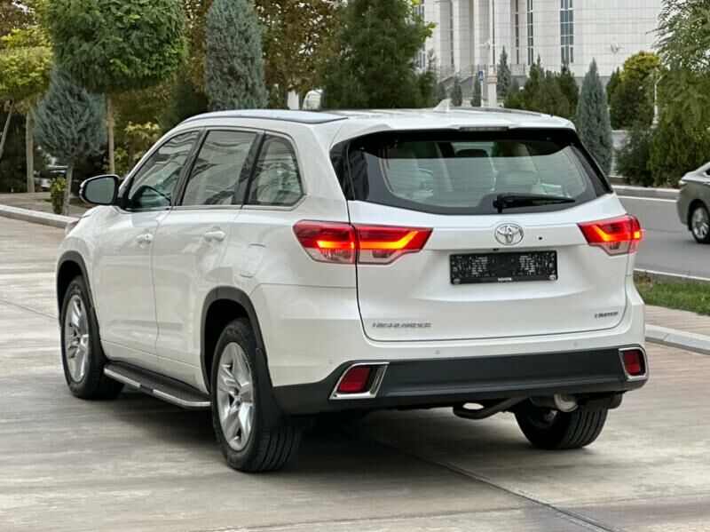 Toyota Highlander 2018 - 490 000 TMT - Aşgabat - img 4