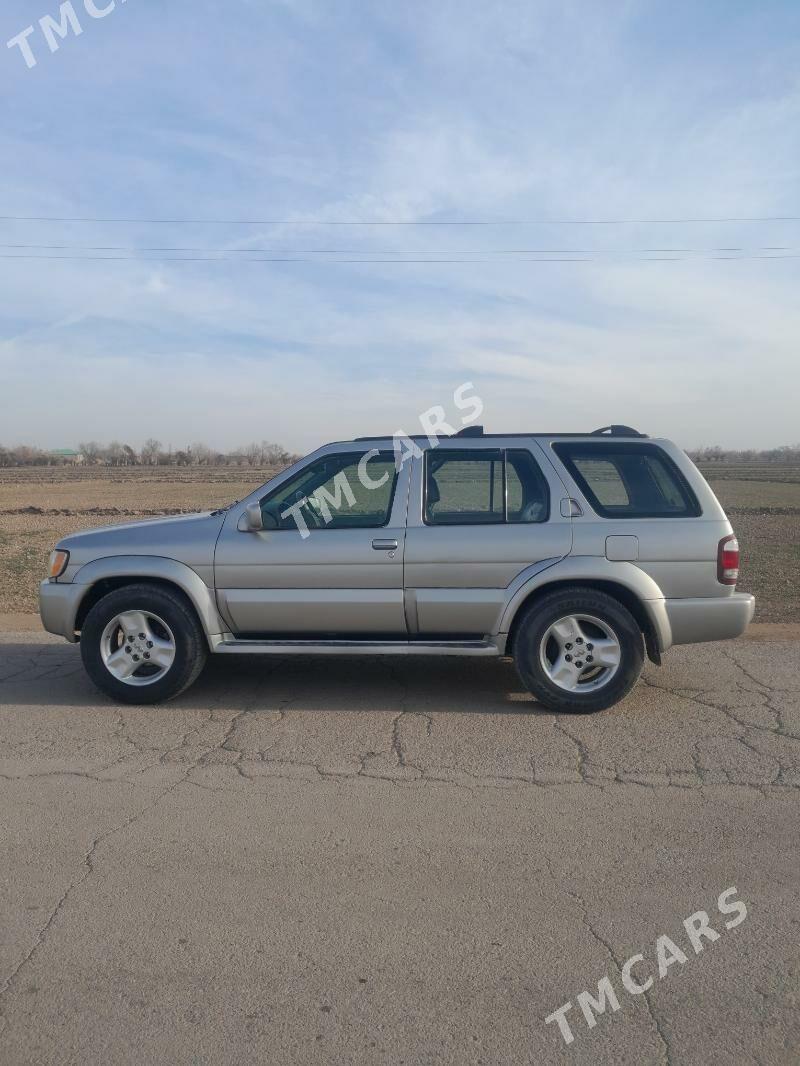 Infiniti QX4 2001 - 120 000 TMT - Гороглы (Тагта) - img 2