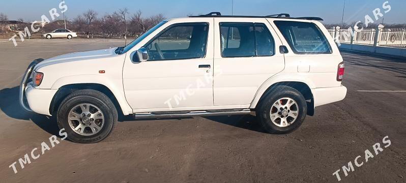 Nissan Pathfinder 2002 - 85 000 TMT - Фарап - img 6