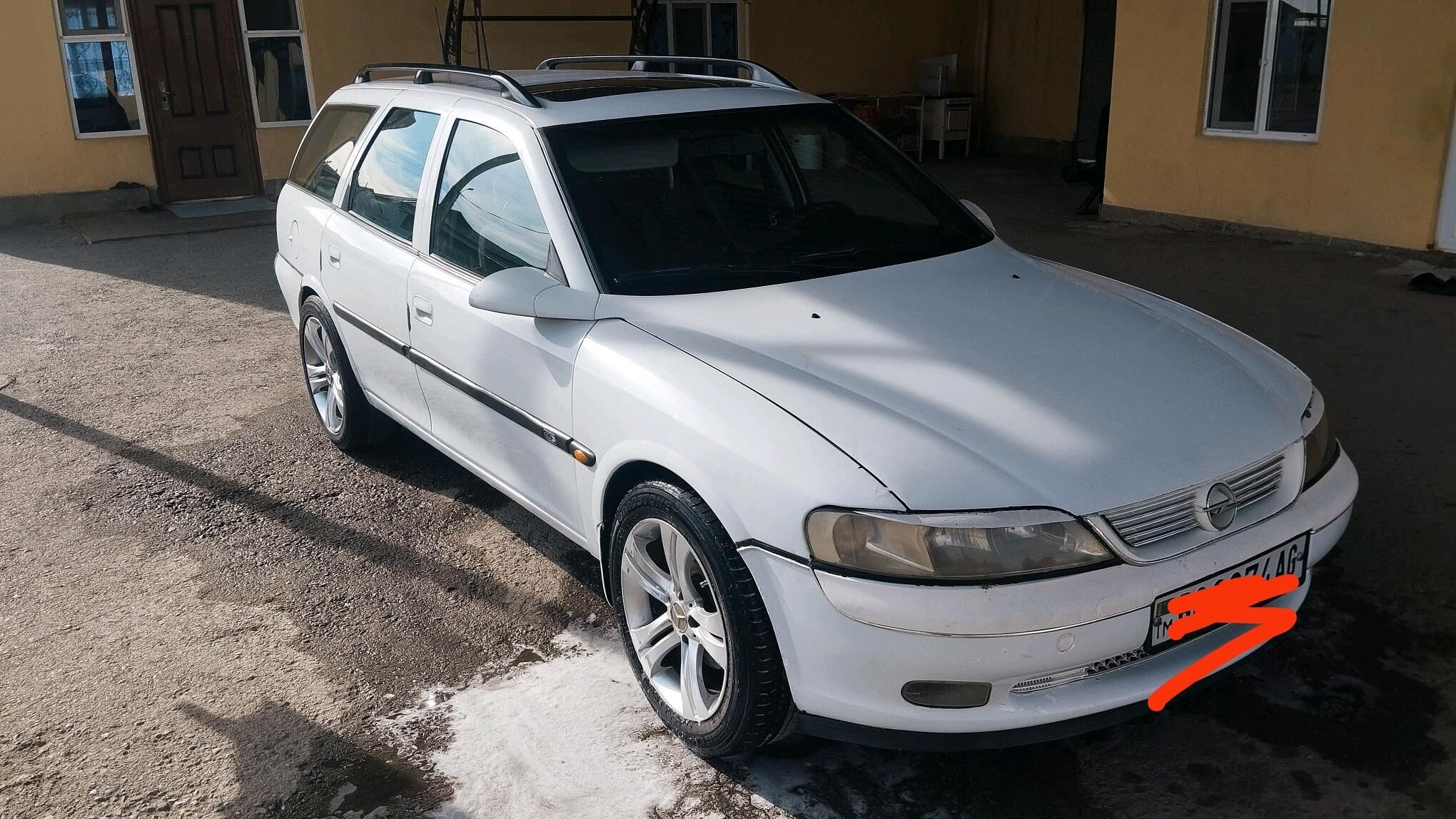 Opel Vectra 1997 - 55 000 TMT - Кипджак - img 5