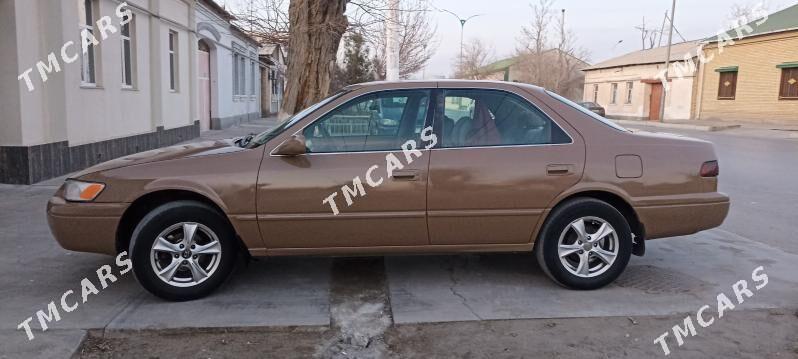 Toyota Camry 1998 - 96 000 TMT - Туркменабат - img 3