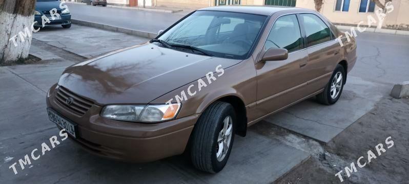 Toyota Camry 1998 - 96 000 TMT - Туркменабат - img 2