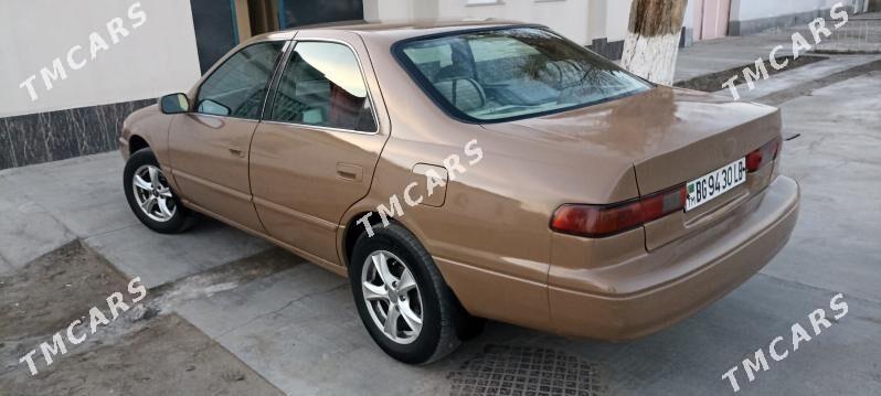 Toyota Camry 1998 - 96 000 TMT - Туркменабат - img 4