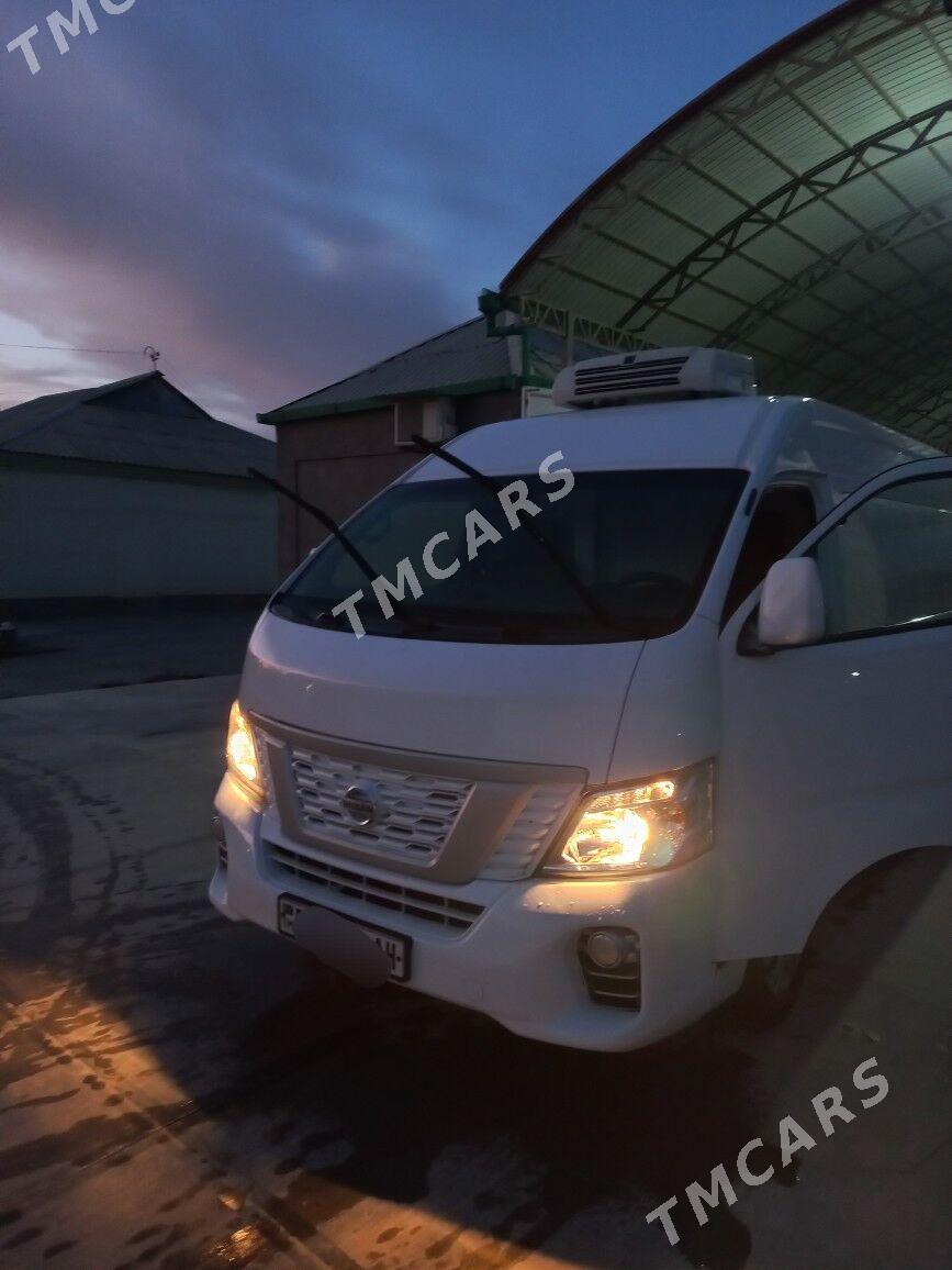 Nissan Urvan 2019 - 370 000 TMT - Aşgabat - img 2