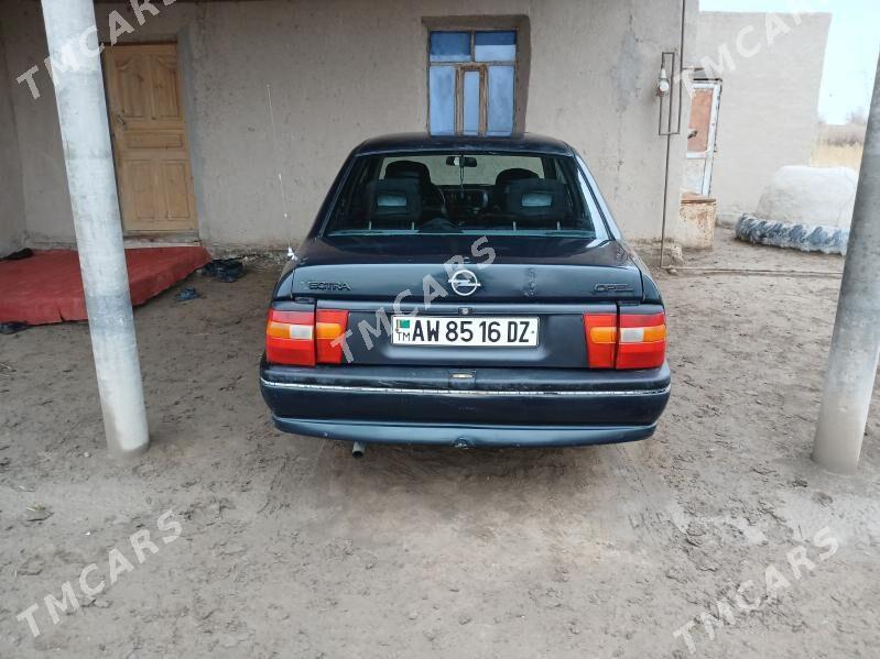 Opel Vectra 1994 - 33 000 TMT - Köneürgenç - img 3