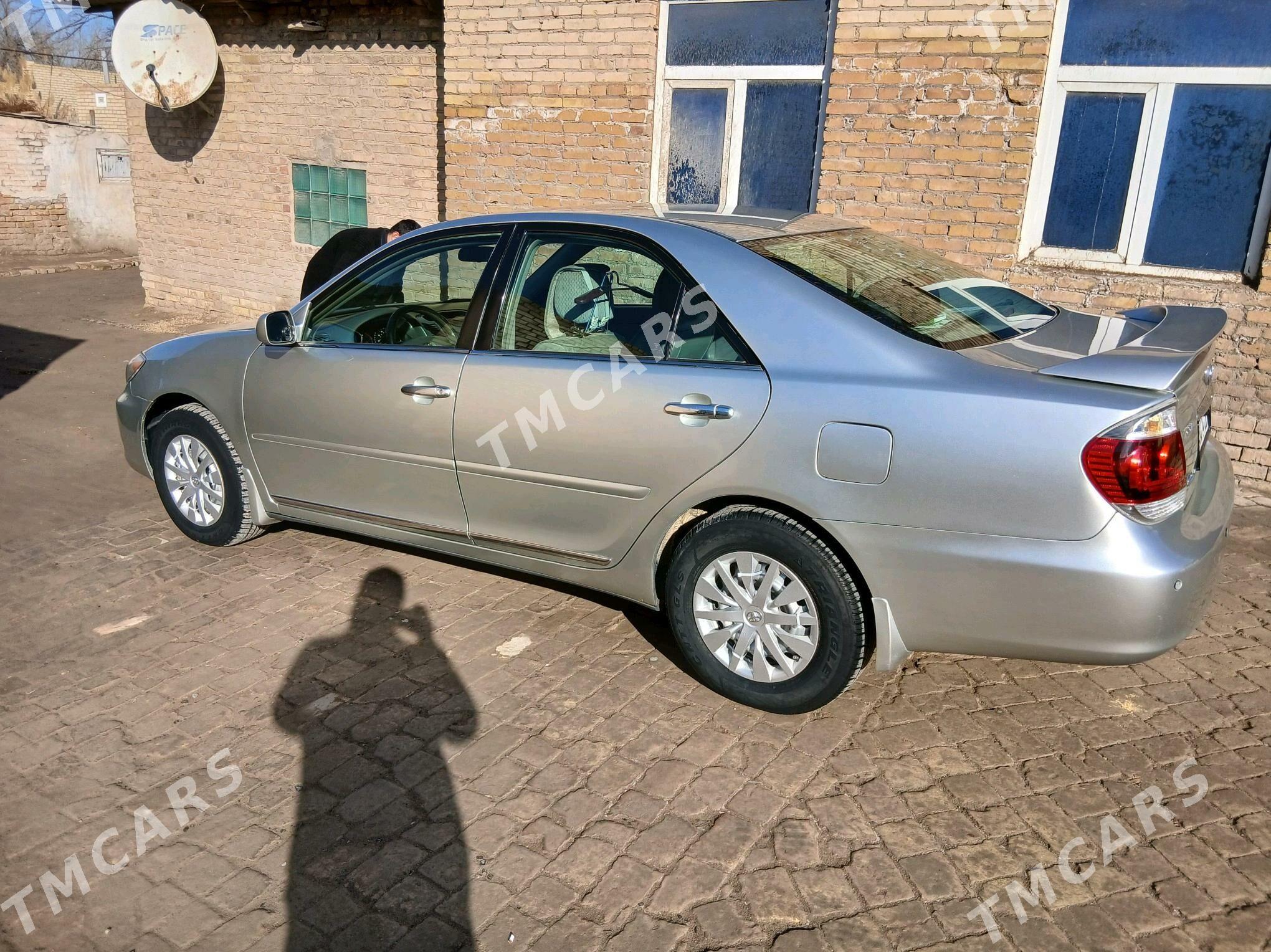 Toyota Camry 2004 - 160 000 TMT - Керки - img 3