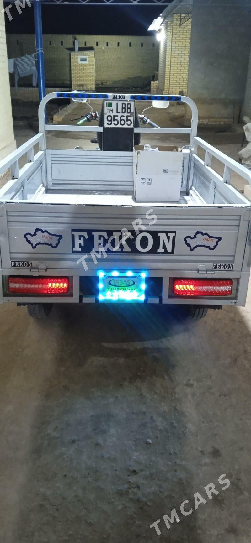 Fekon FK200-14G 2015 - 20 000 TMT - Халач - img 4