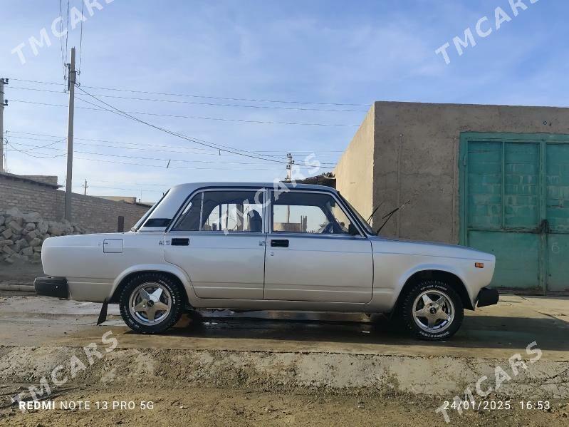 Lada 2105 1999 - 30 000 TMT - Гумдаг - img 3