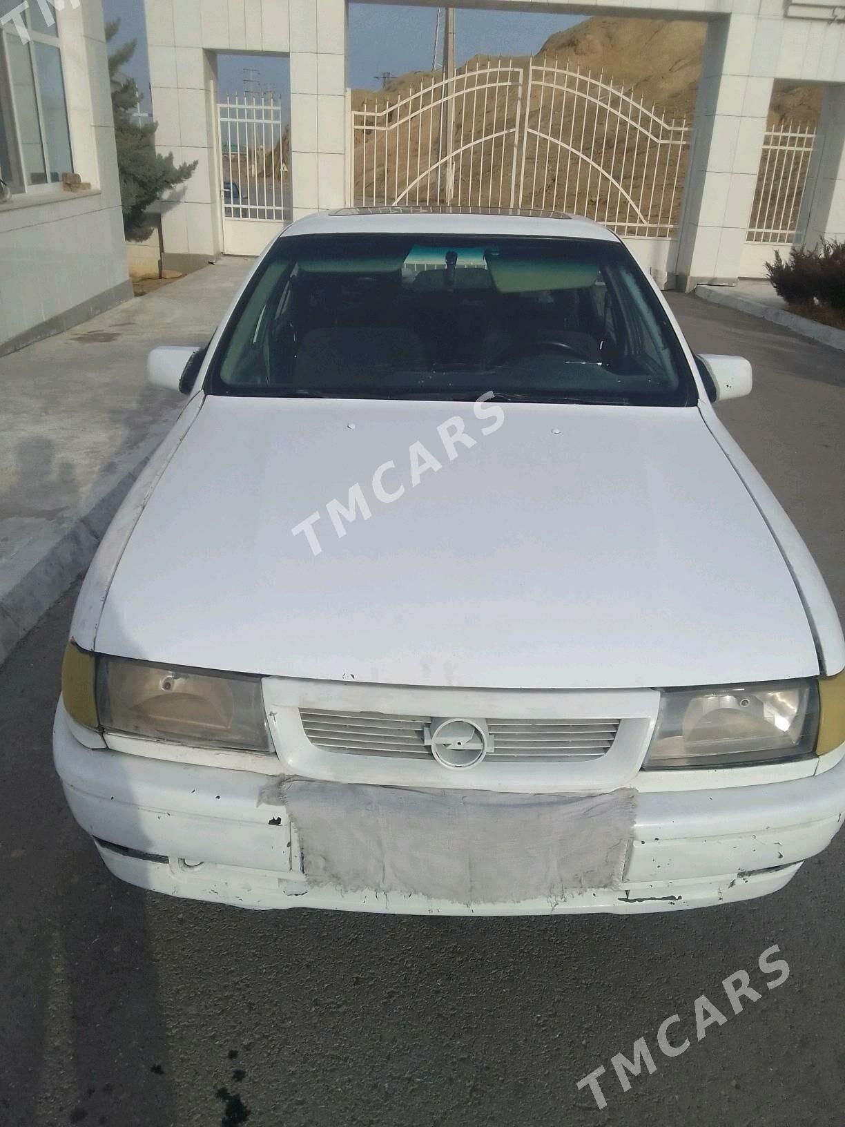 Opel Vectra 1993 - 30 000 TMT - Gyzylarbat - img 3