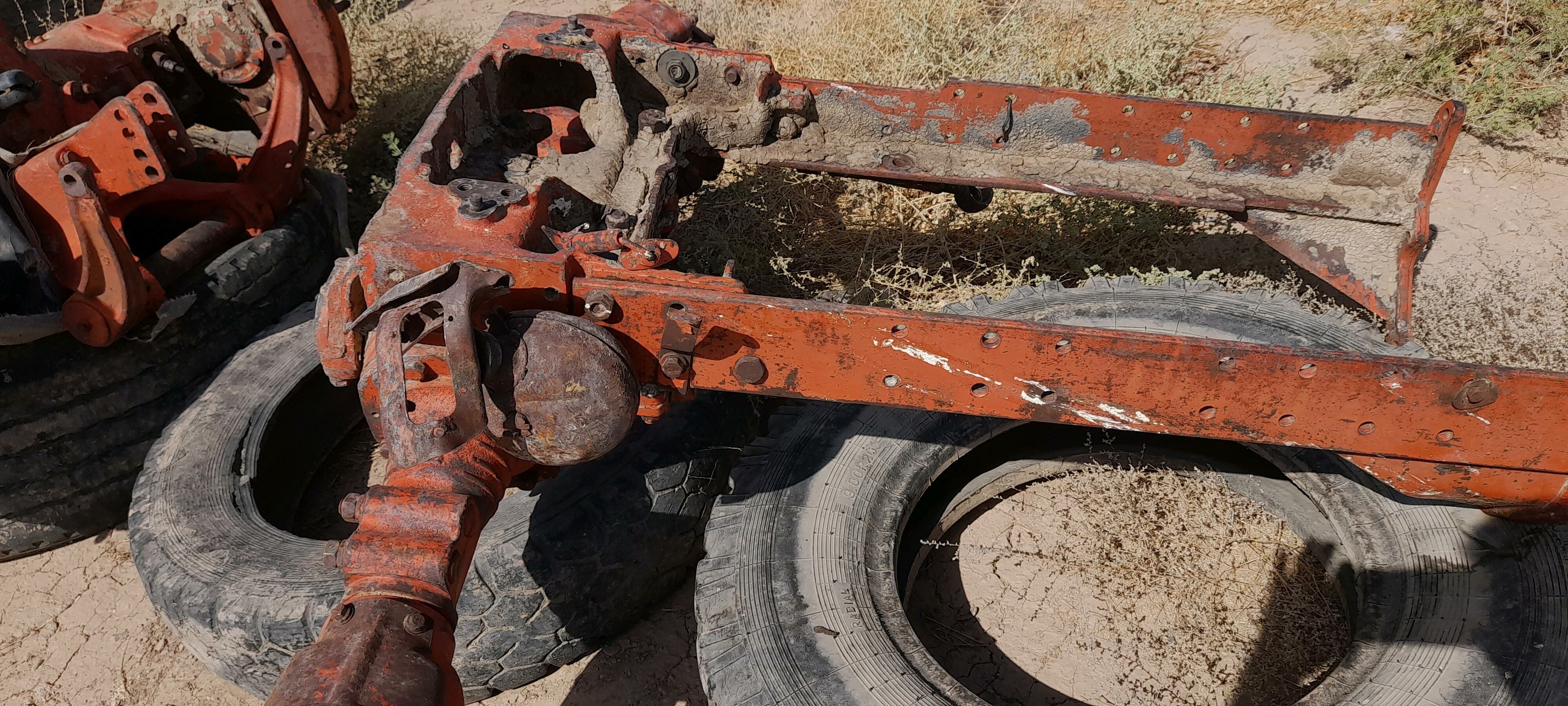 MTZ T-28 1992 - 10 000 TMT - Серахс - img 8