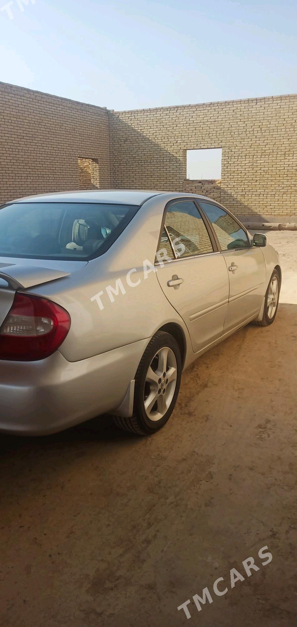 Toyota Camry 2003 - 160 000 TMT - Farap - img 3