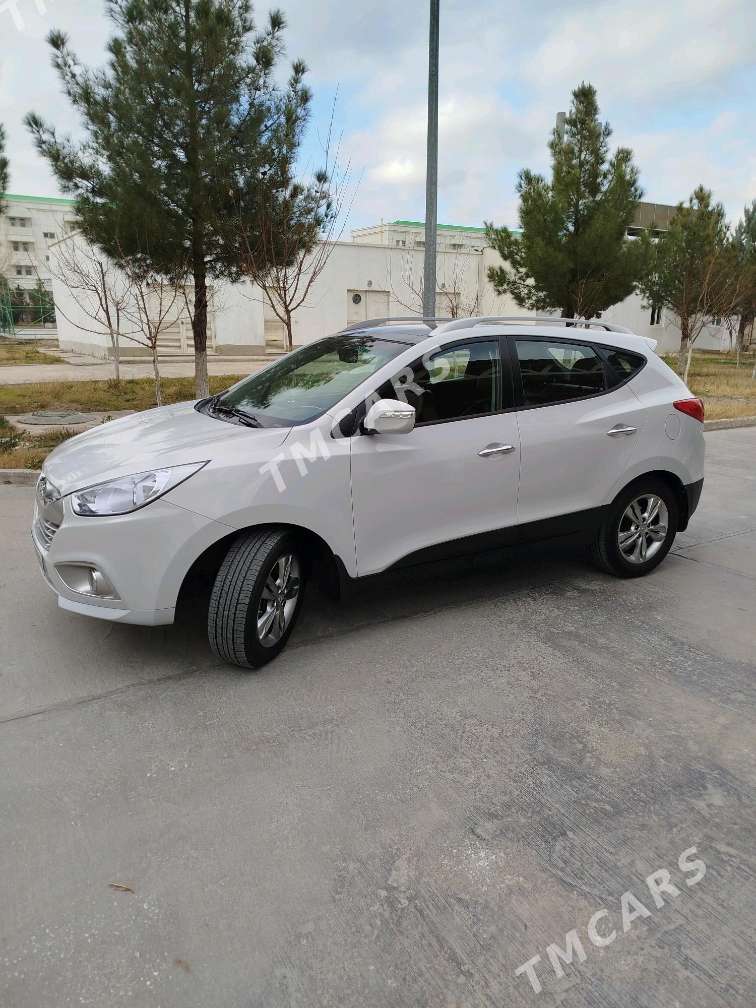 Hyundai Tucson 2010 - 175 000 TMT - Ашхабад - img 3