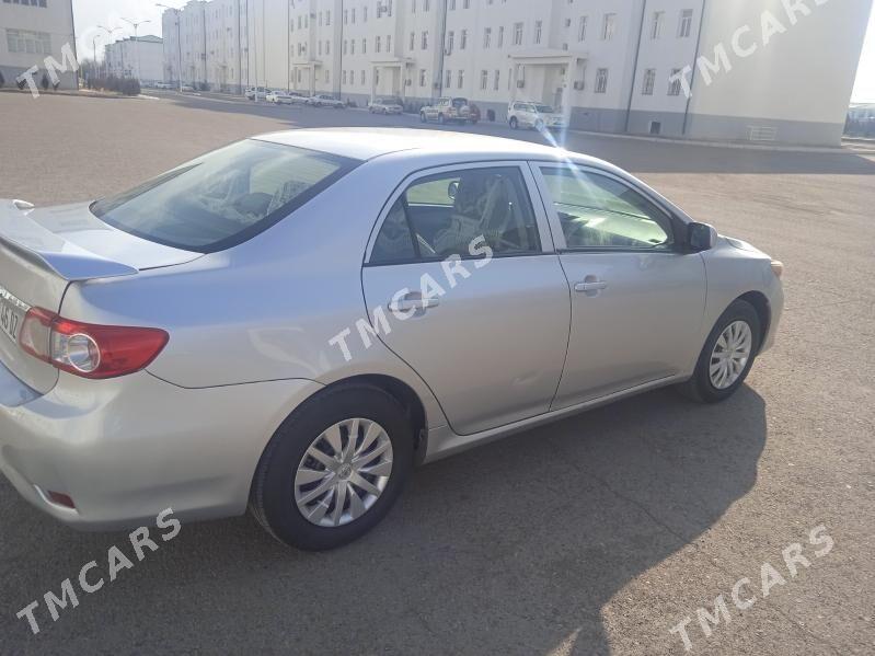 Toyota Corolla 2012 - 140 000 TMT - Дашогуз - img 3